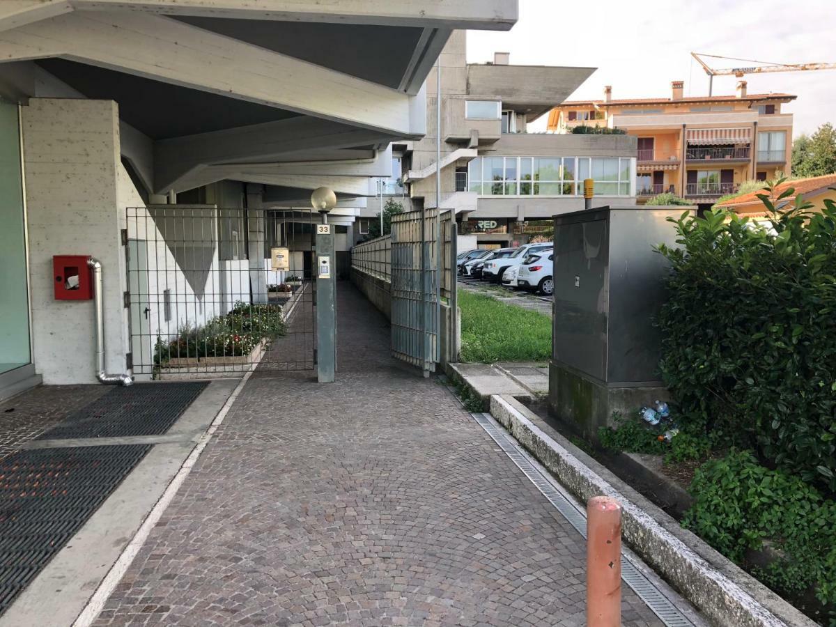Sunseeker - 80 Mq Di Terrazzo Da Sogno Desenzano del Garda Kültér fotó